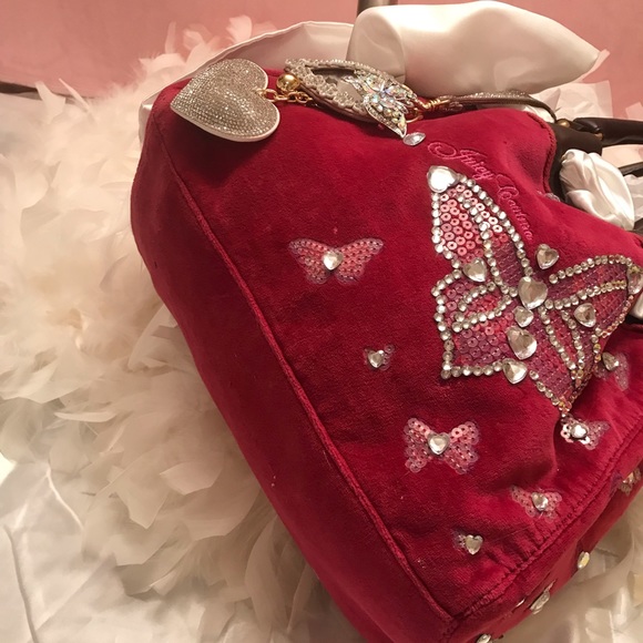 Rare 🦄hot pink crystal covered butterfly 🦋 daydreamer ☁️ - Picture 15 of 16